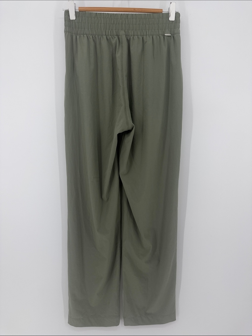 Vuori Villa Ankle Pant Small Sage Green Wide Leg Pull On Pants - Picture 2 of 5